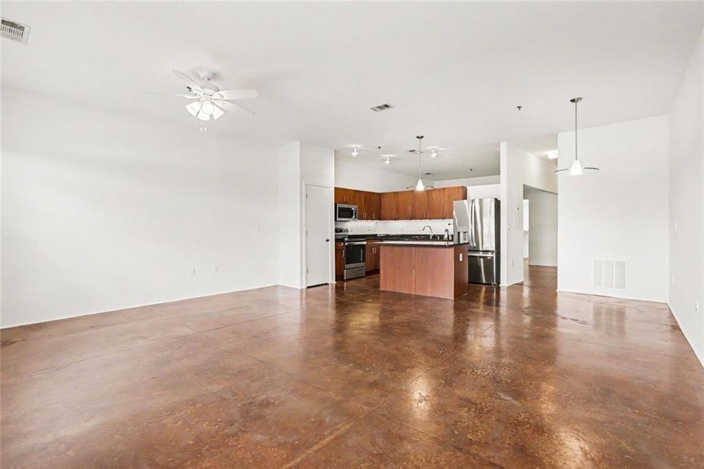 560 Dutch Valley Road NE Unit 2305