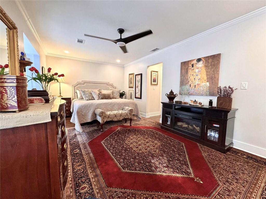 17 Willow Glen NE