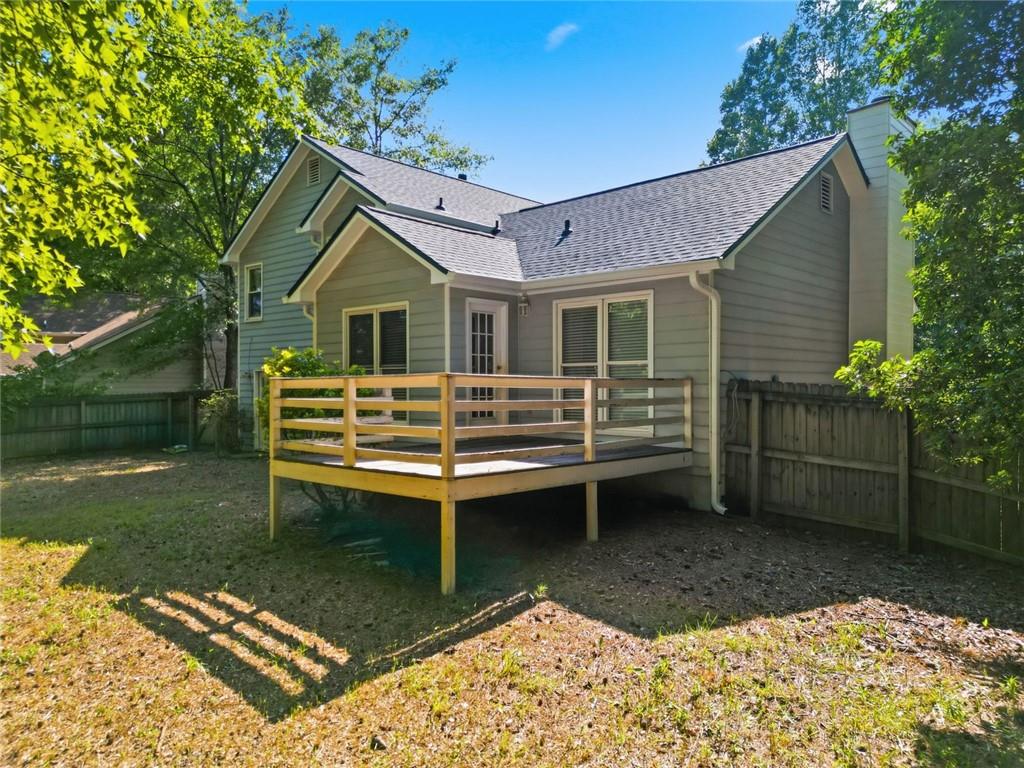 3513 Robin Lane