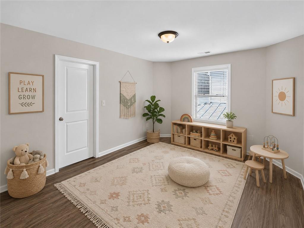 102 Edgeview Court