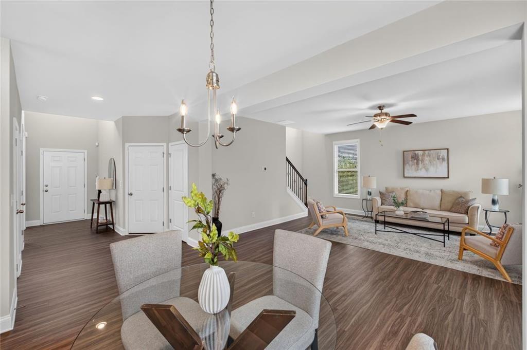 102 Edgeview Court