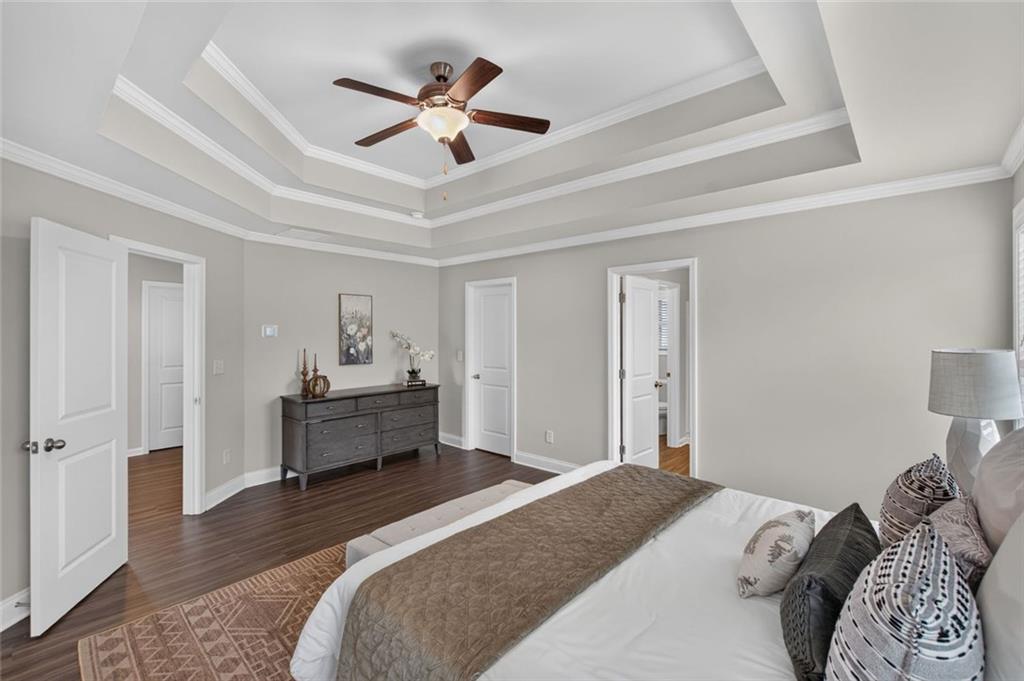 102 Edgeview Court
