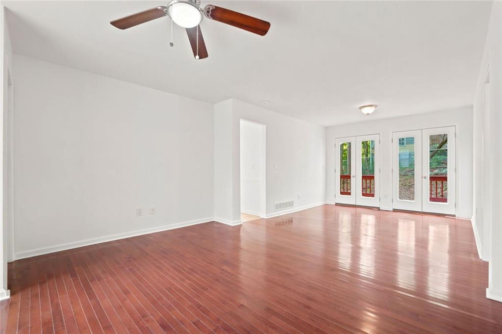1632 Oakwood Court