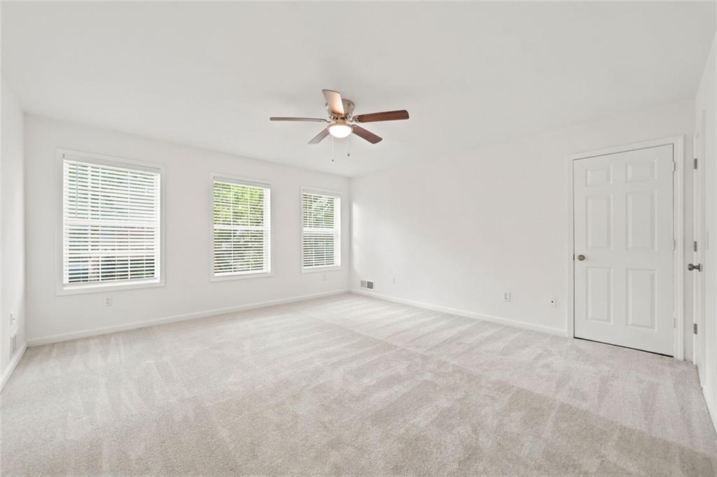 1632 Oakwood Court