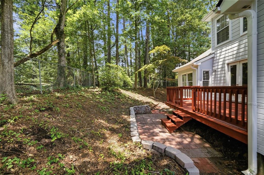 1632 Oakwood Court