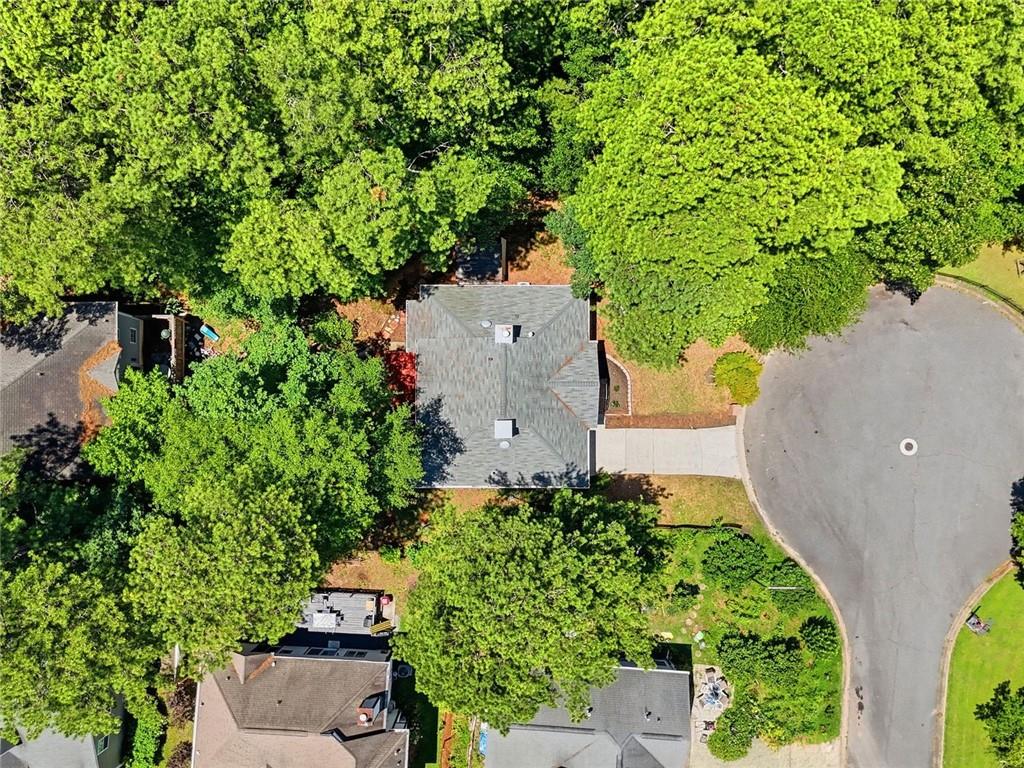 1632 Oakwood Court