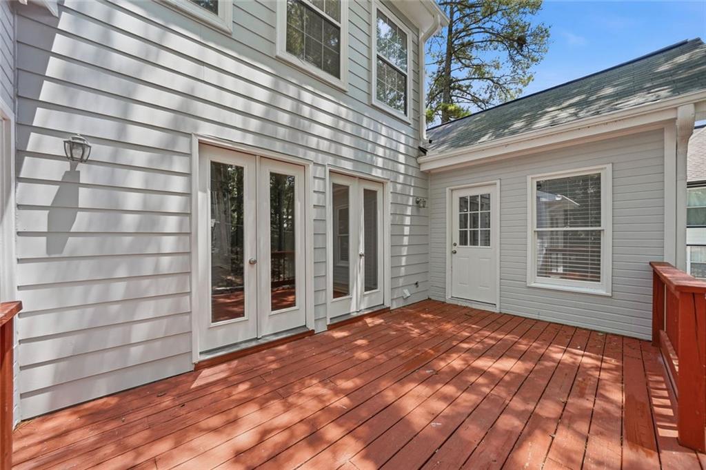 1632 Oakwood Court
