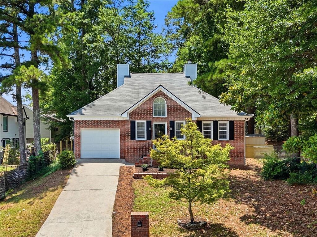 1632 Oakwood Court