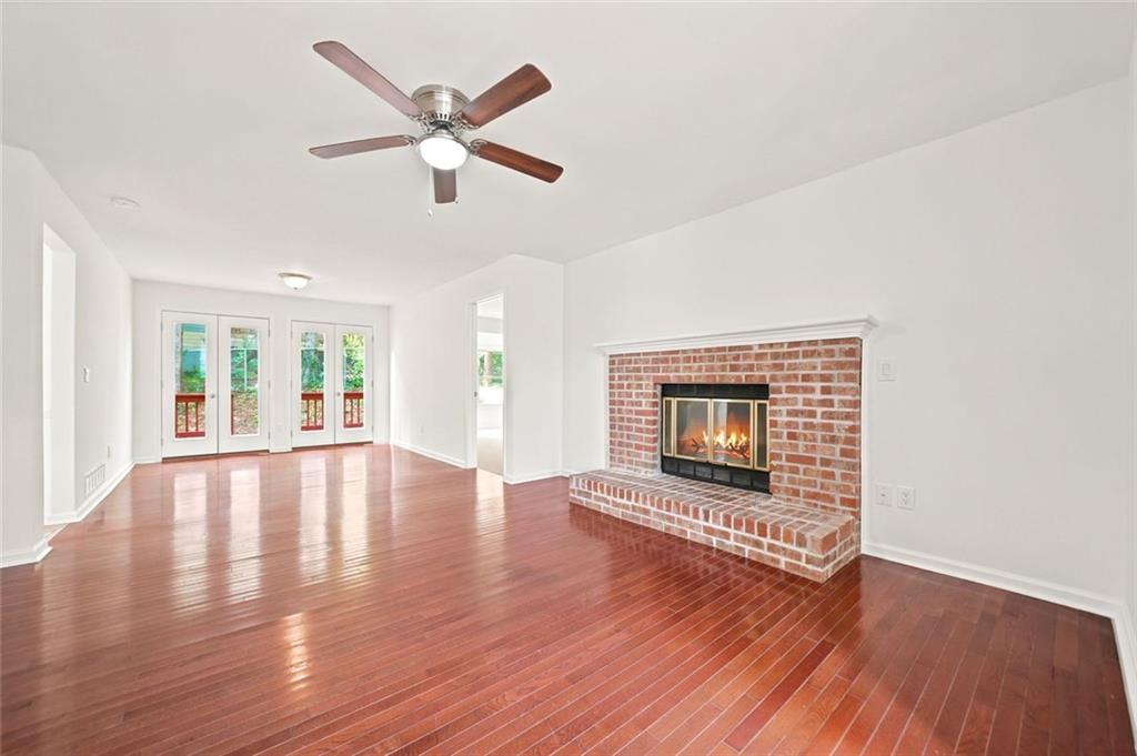 1632 Oakwood Court