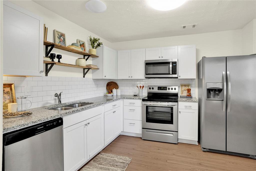 133 Bentley Parkway Unit C