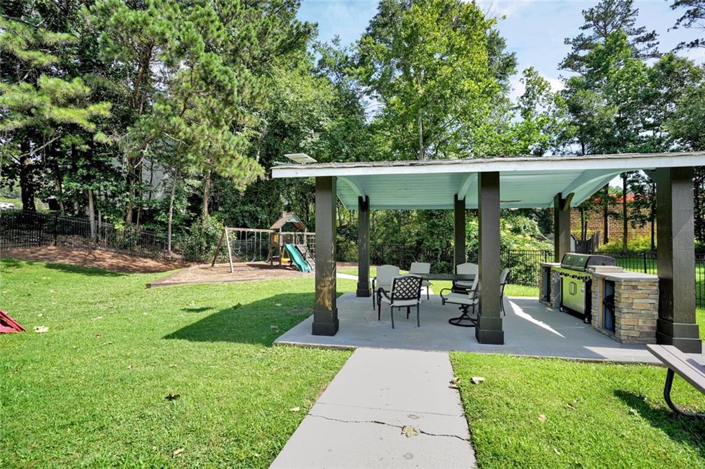 133 Bentley Parkway Unit C