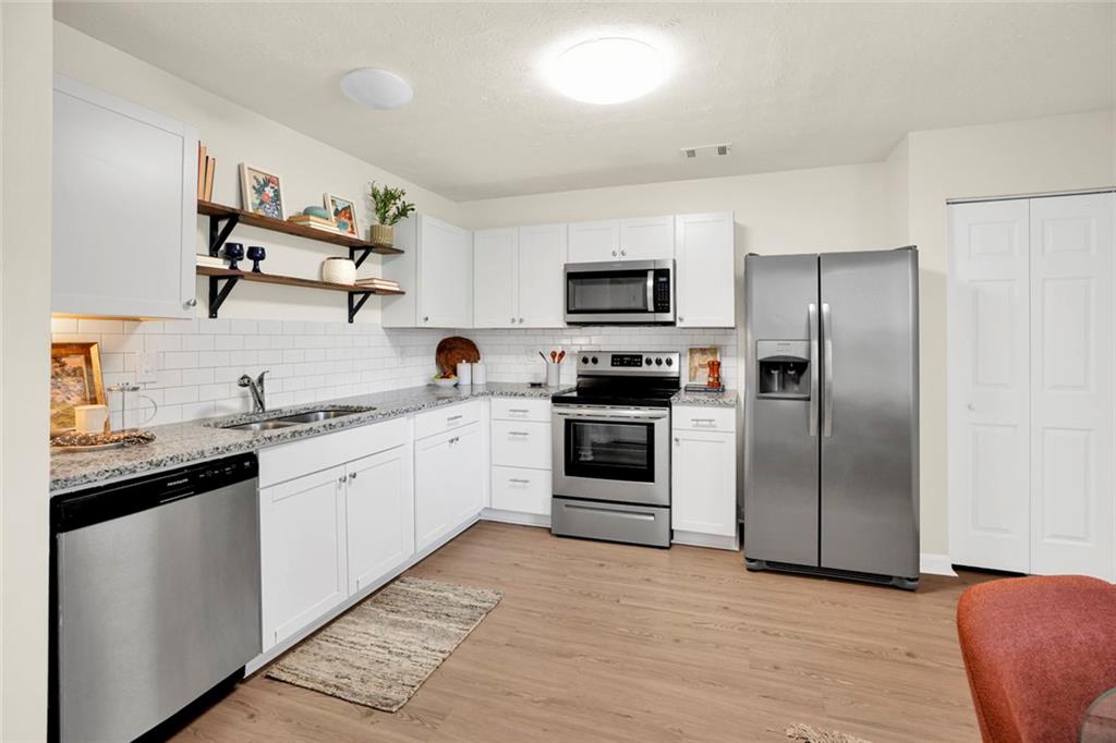 133 Bentley Parkway Unit C