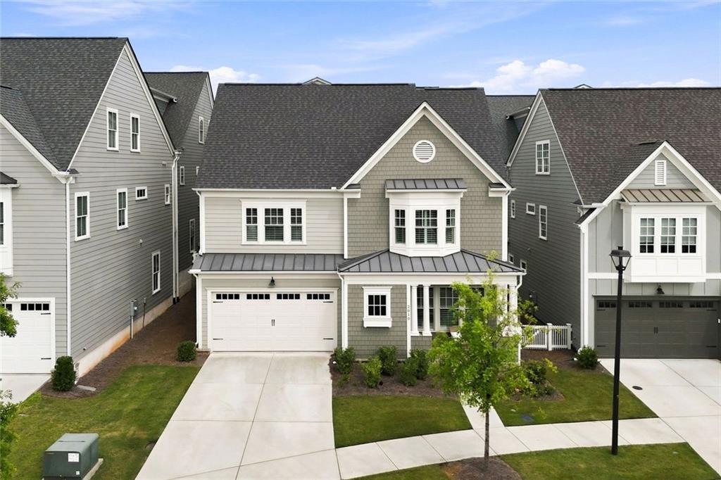 2010 Cottonwood Lane