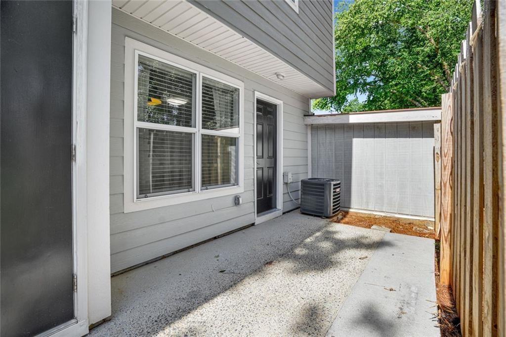 604 Ivey Court Unit B