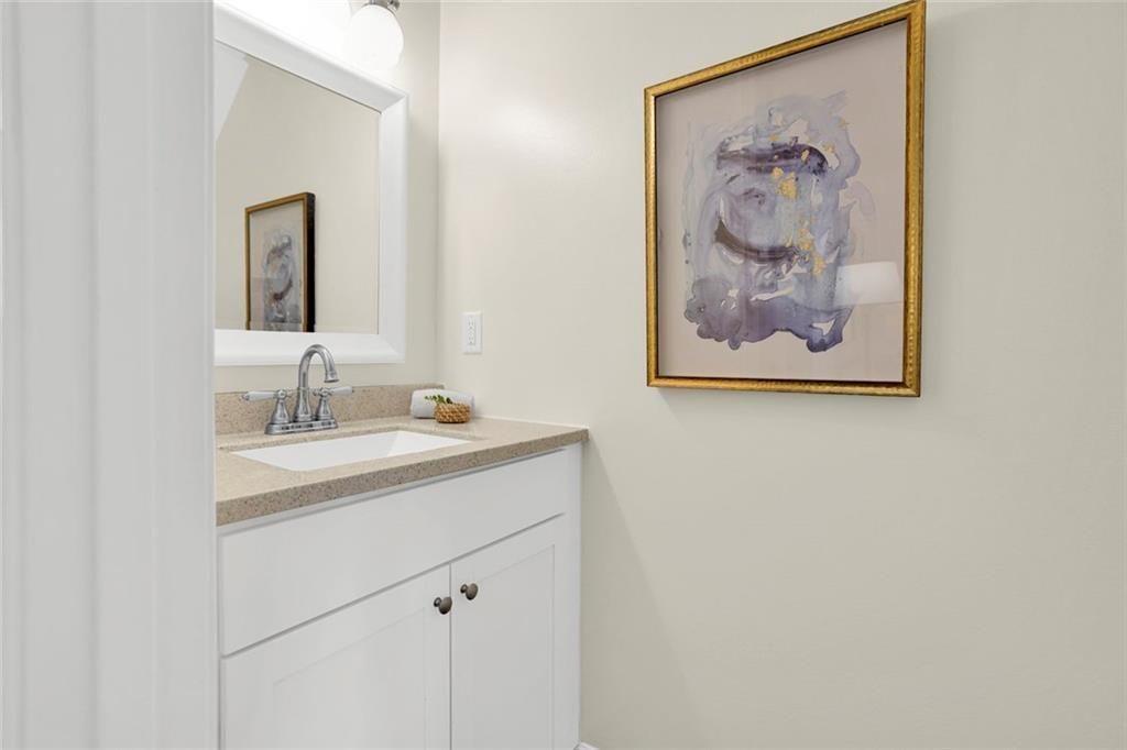 604 Ivey Court Unit B