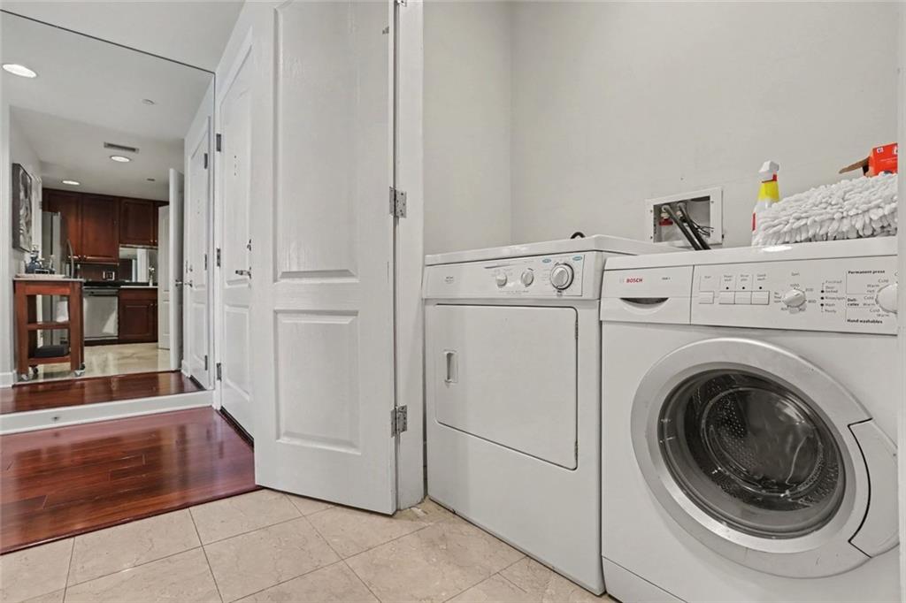 195 14th Street NE Unit 904