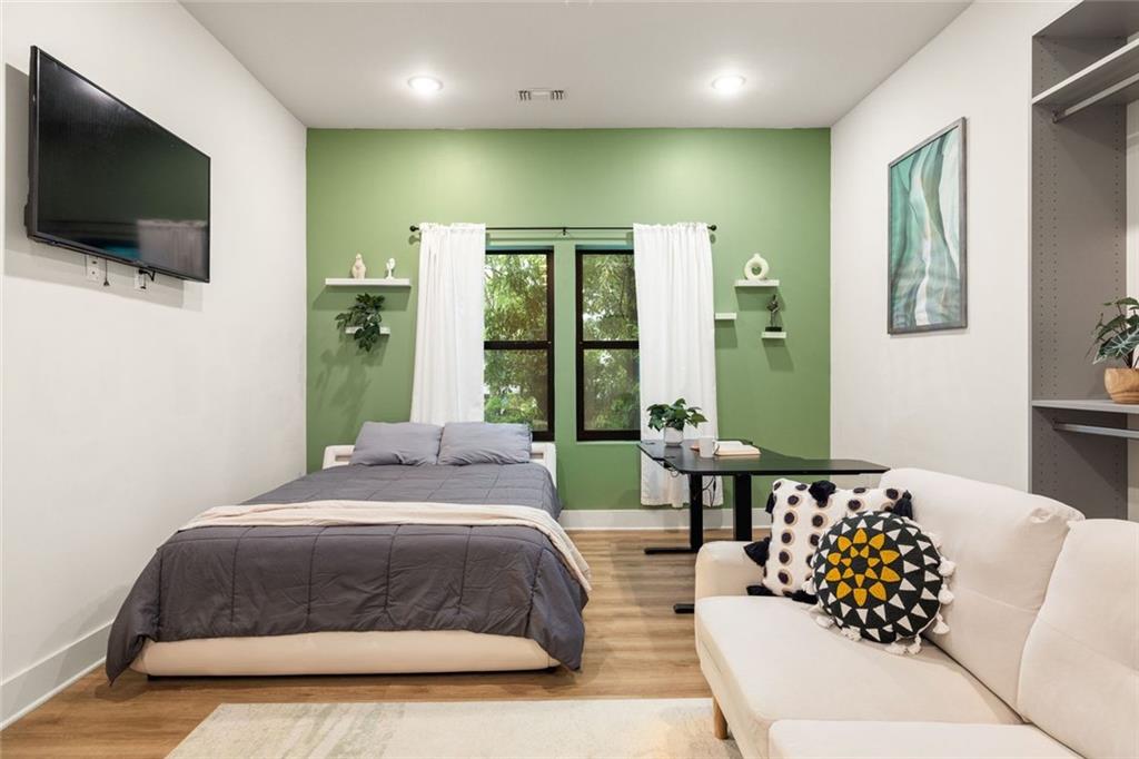 112 Rogers Street NE Unit 202