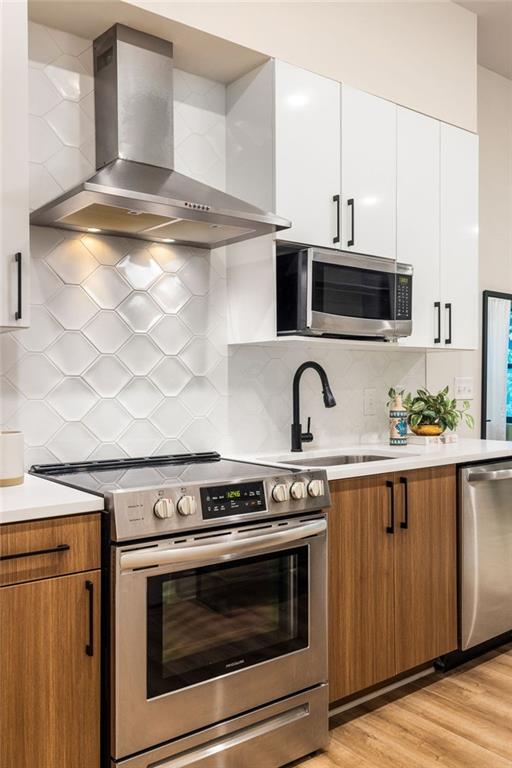 112 Rogers Street NE Unit 202