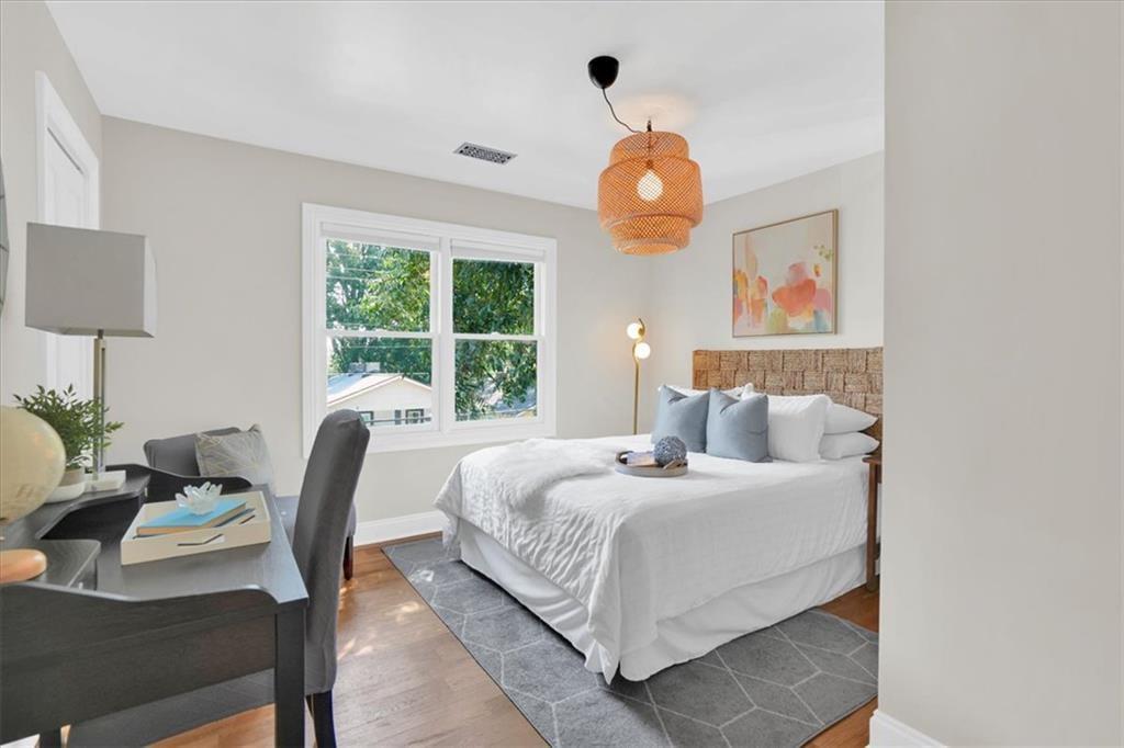 61 Chester Avenue SE