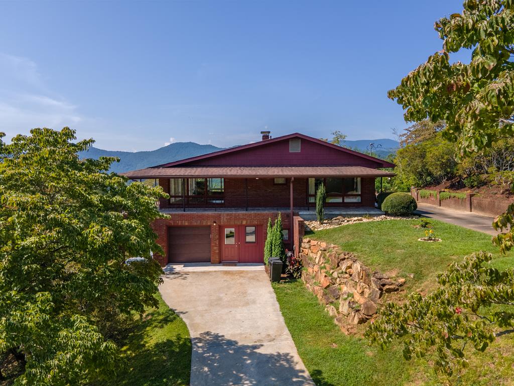 380 Ledford Dr