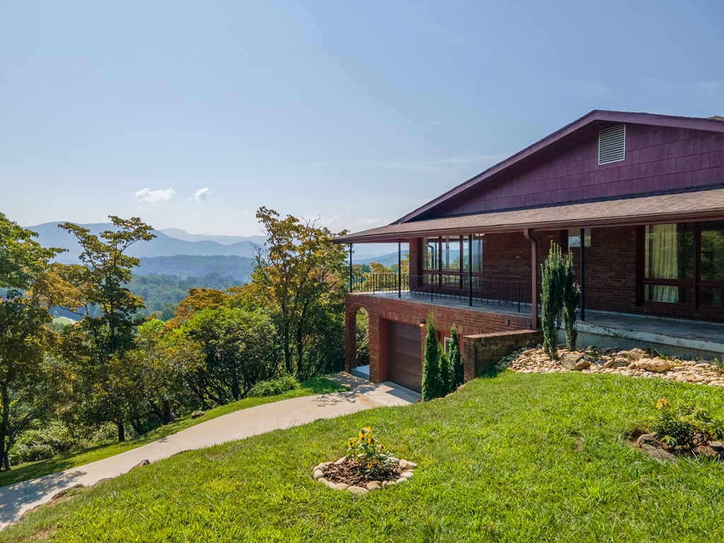 380 Ledford Dr