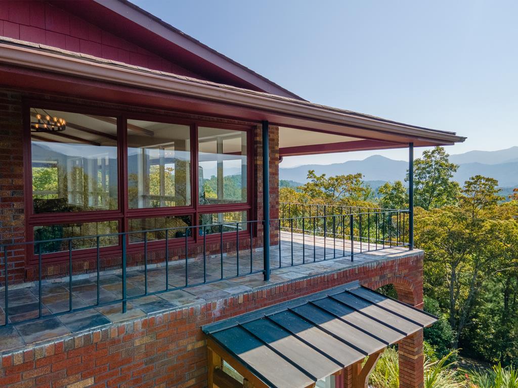 380 Ledford Dr