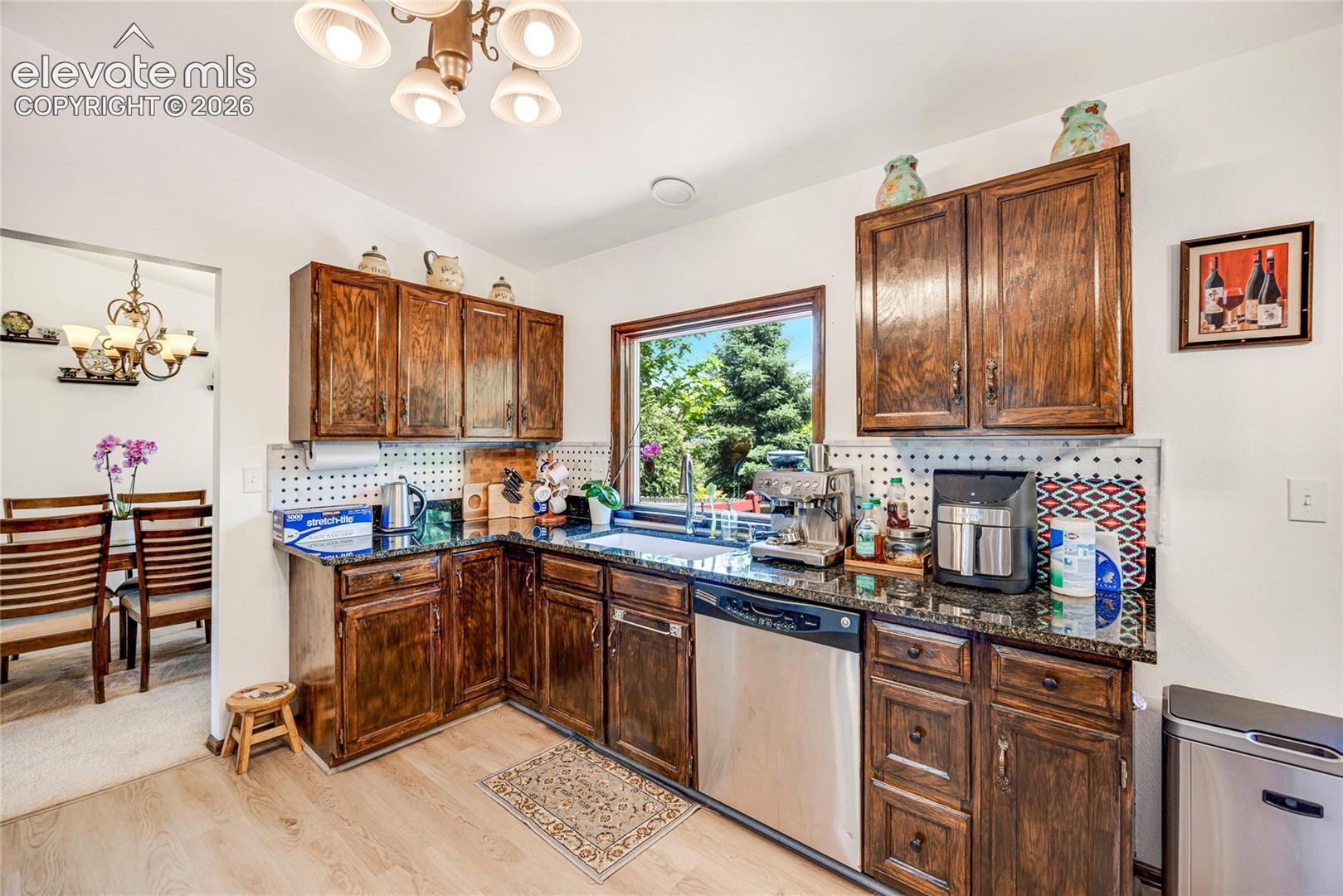 3433 Oak Creek Drive