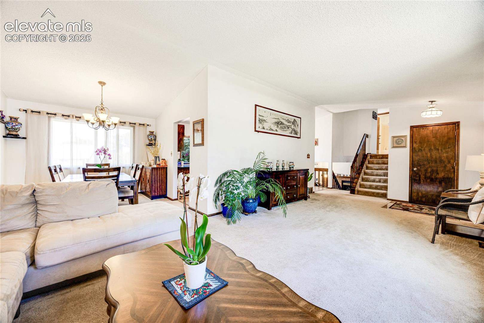 3433 Oak Creek Drive