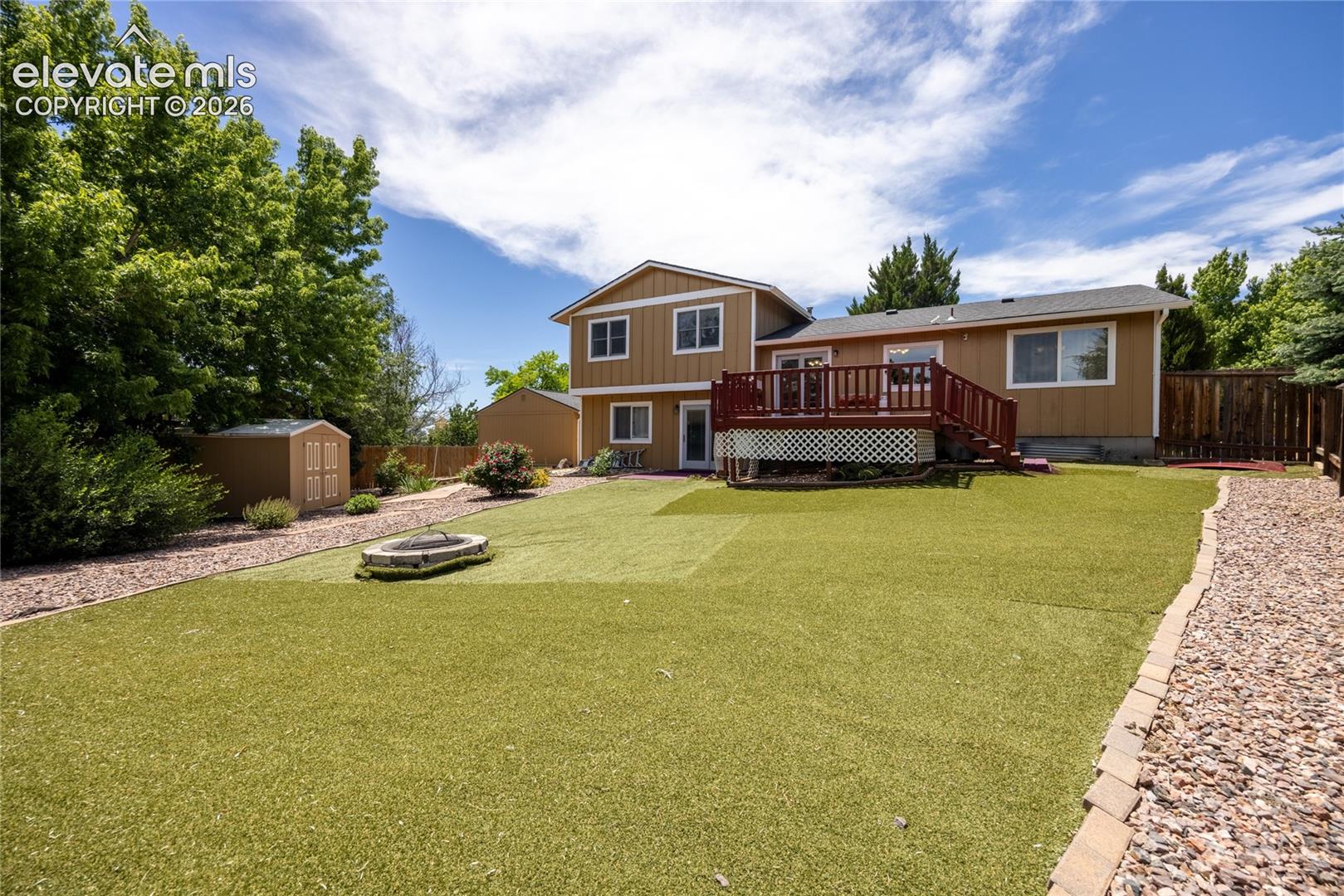 3433 Oak Creek Drive