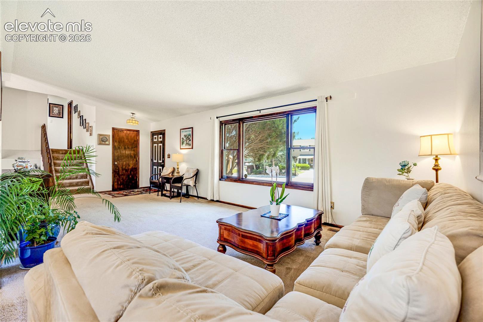 3433 Oak Creek Drive