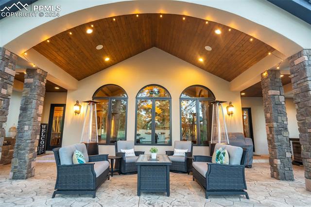 17525 Pond View Place