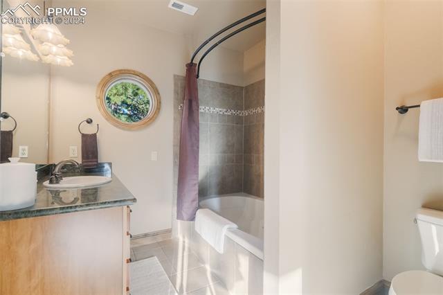 17525 Pond View Place