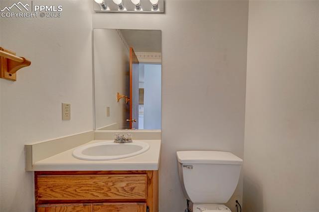 4550 Witches Hollow Lane