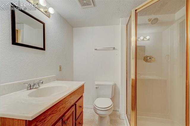 4550 Witches Hollow Lane