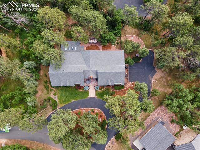 13 Pine Road