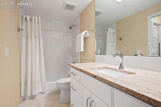 4725 Bywood Court