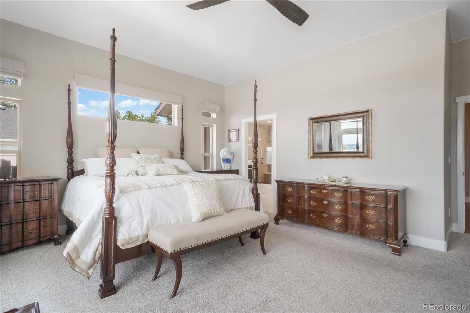 1070 Panoramic Drive