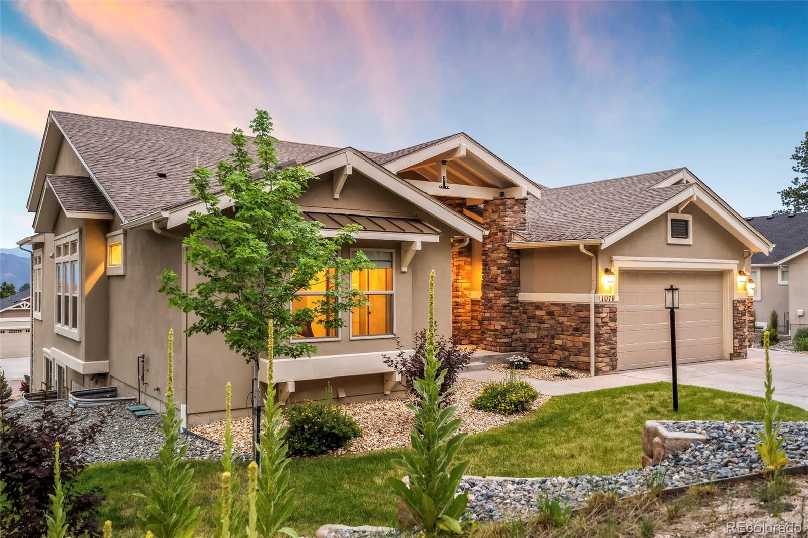 1070 Panoramic Drive