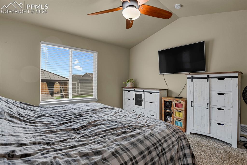 9767 Arbor Walk Lane