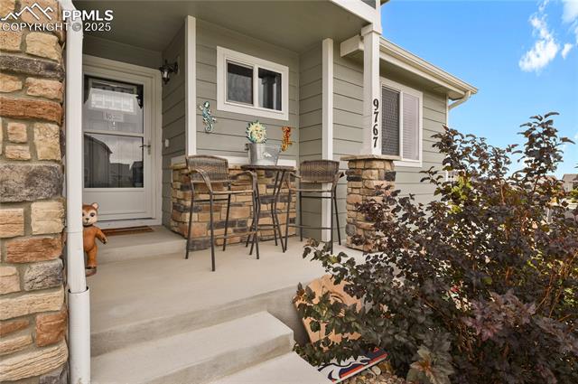 9767 Arbor Walk Lane