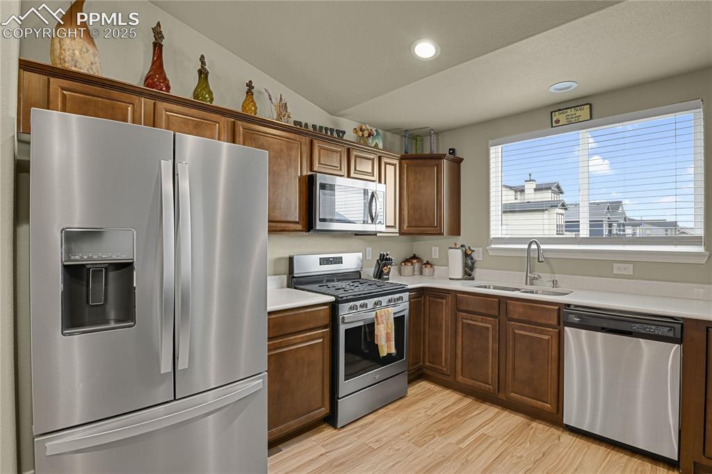 9767 Arbor Walk Lane