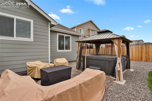 9767 Arbor Walk Lane