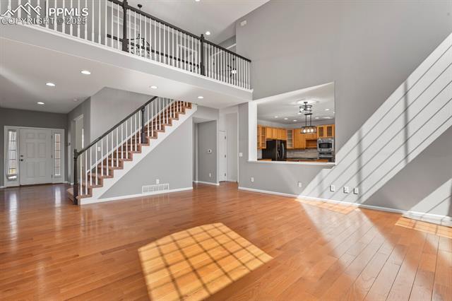 445 Scottsdale Drive