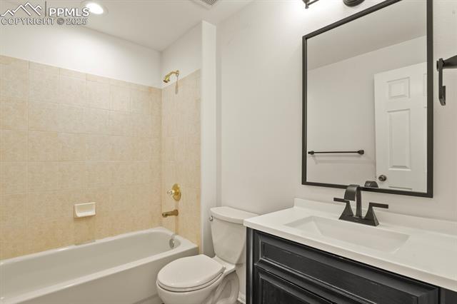 445 Scottsdale Drive