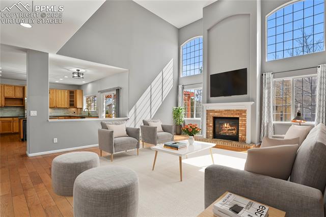 445 Scottsdale Drive