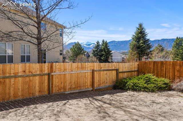 445 Scottsdale Drive