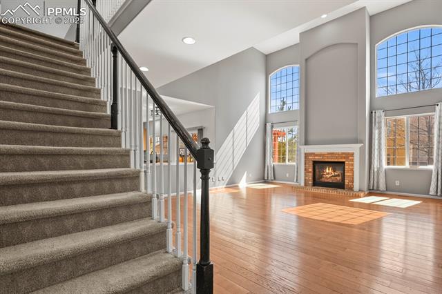 445 Scottsdale Drive