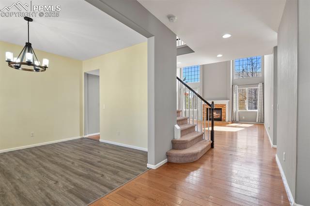 445 Scottsdale Drive