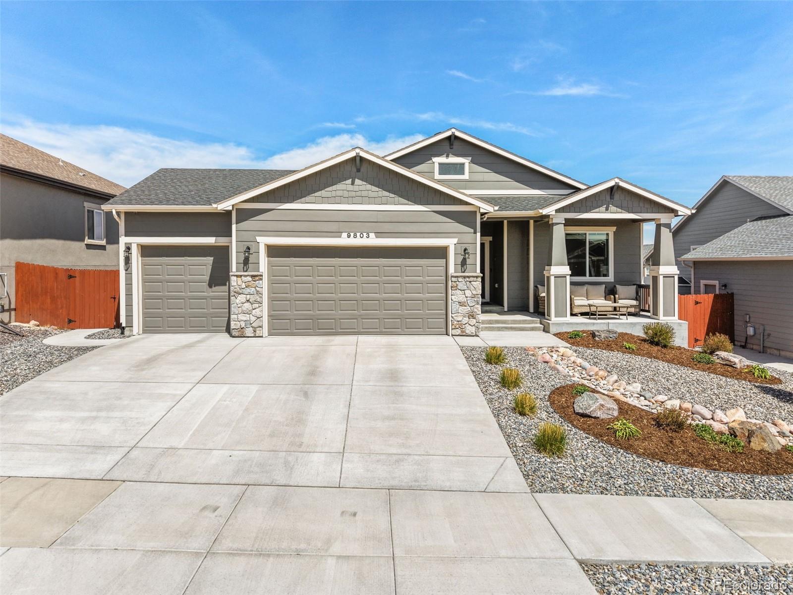 9803 Fairway Glen Drive