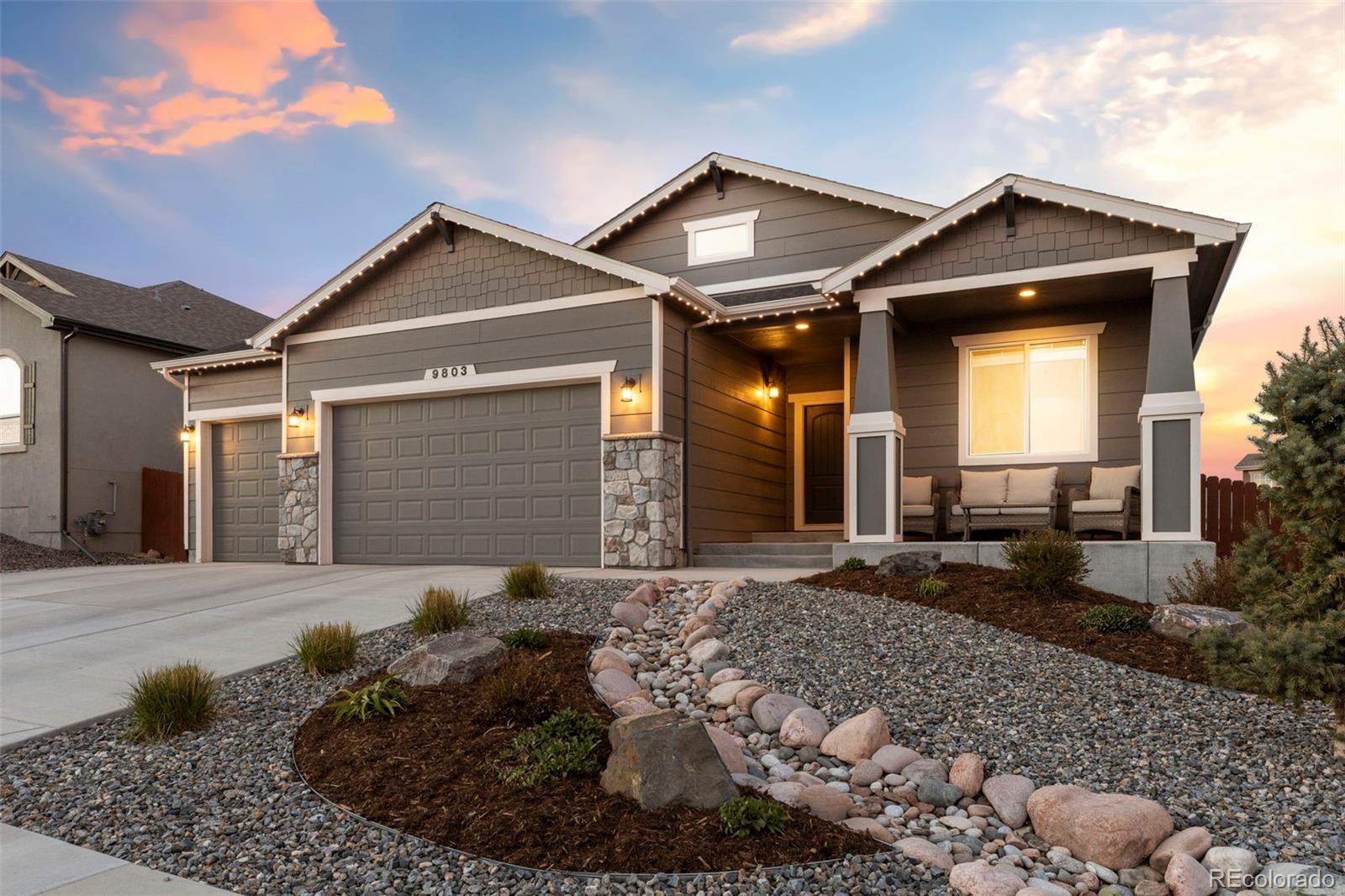 9803 Fairway Glen Drive